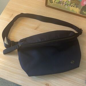 Lululemon Belt Bag Navy Blue